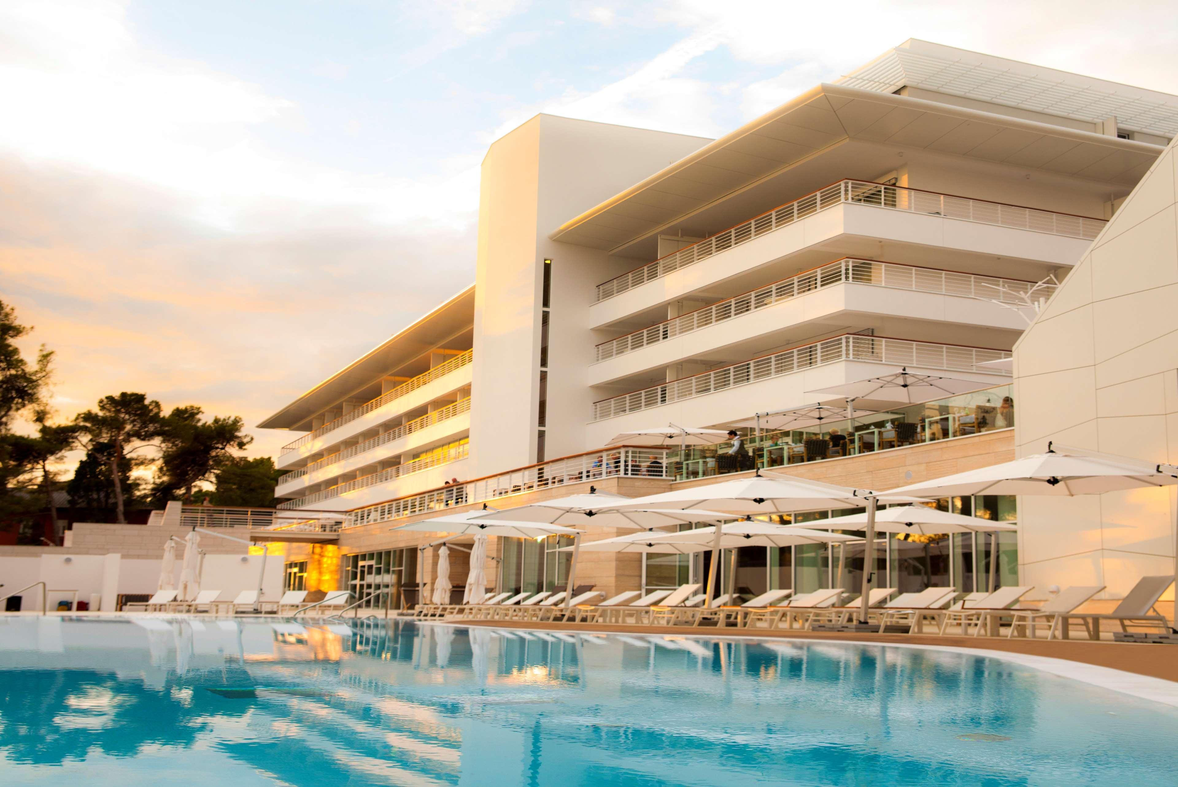 Hotel Bellevue Mali Lošinj Exteriör bild